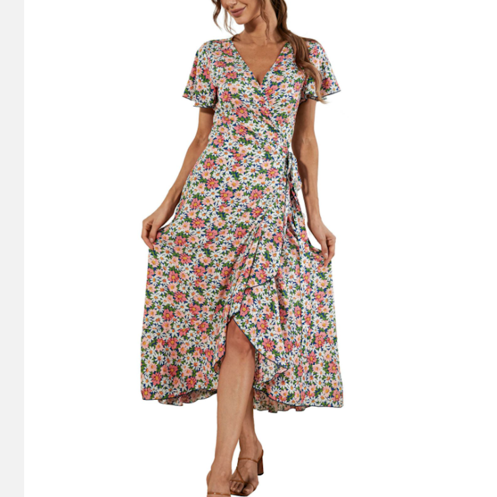 Blossom in Style: Women's V Neck Maxi Dress with Daisy Print